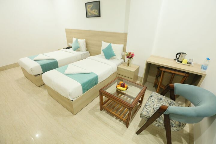 Room 15 of 22