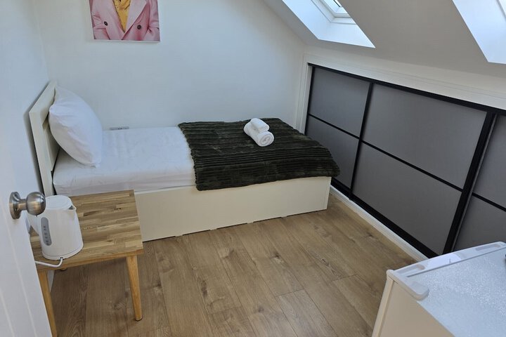 Room 45 of 104