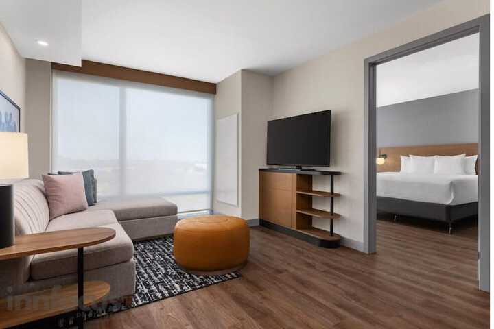 Room 18 of 35