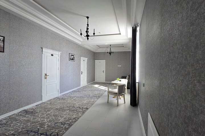 Room 17 of 47