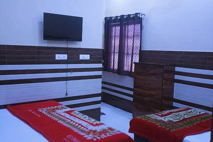 Room 18 of 26