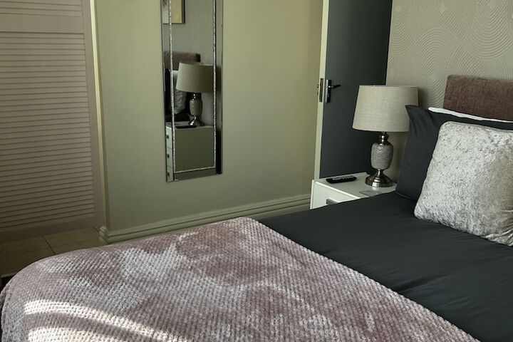 Room 17 of 44