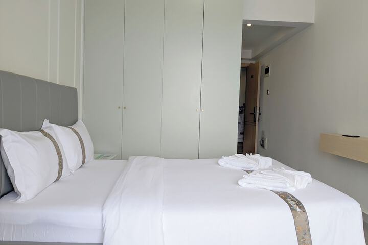 Room 19 of 65