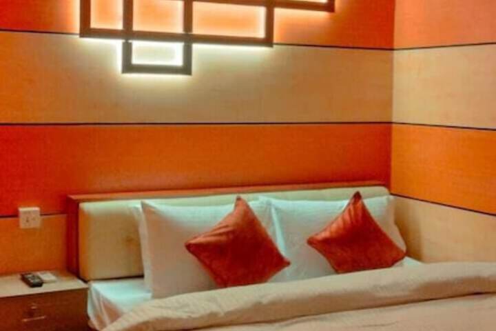 Room 2 of 14