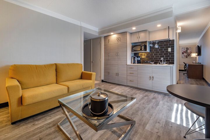 2 Queen Beds Refrigerator WiFi (8 of 18)