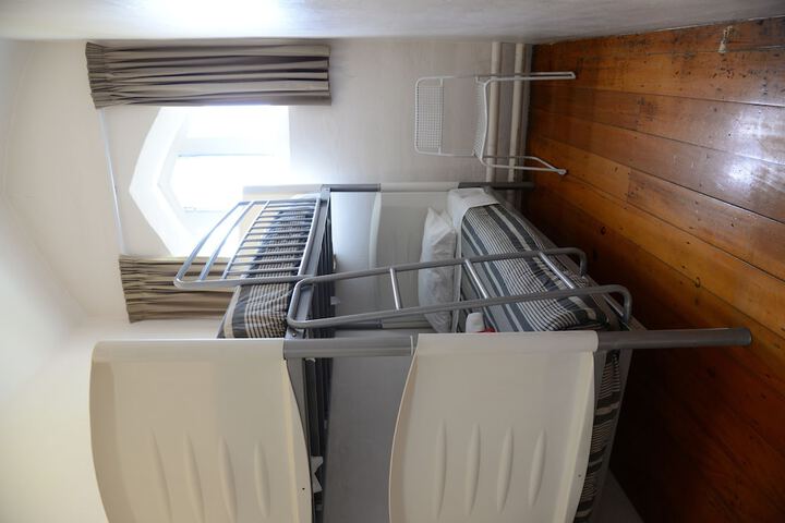 Room 8 of 71