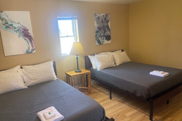 Room 13 of 35