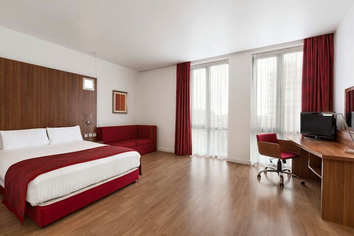Room 16 of 56