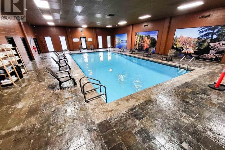 Pool 73 of 108