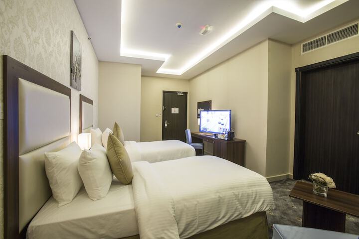 Room 18 of 61