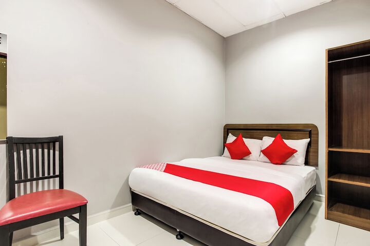Room 26 of 54