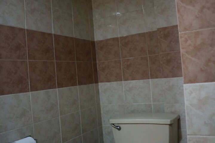 Room 7 of 26
