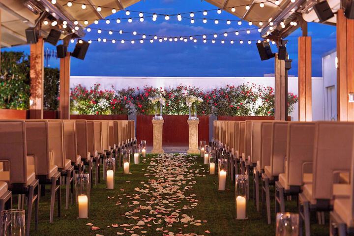 Banquet hall