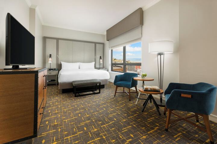 Room 20 of 81