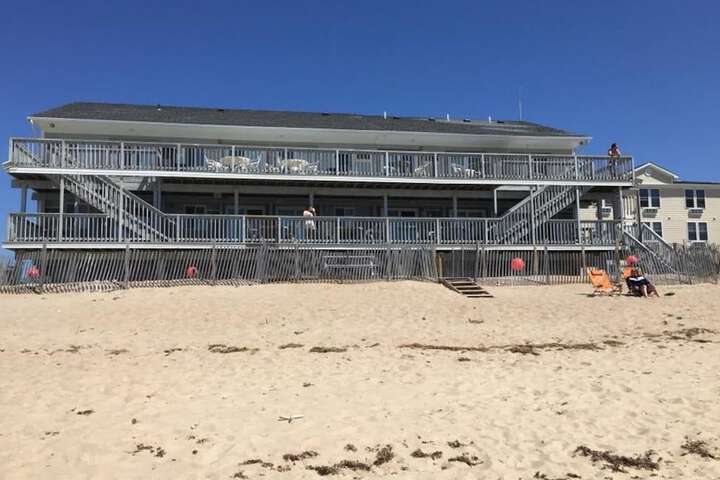 Beach 34 of 40