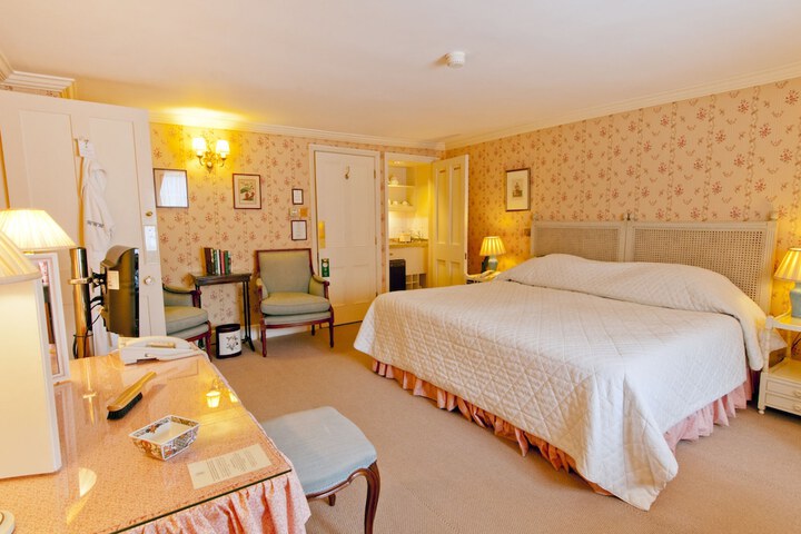 Room 20 of 64