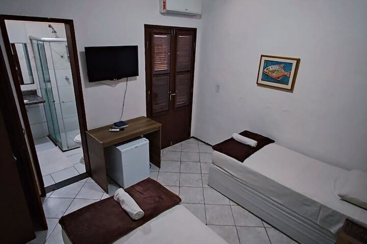 Room 10 of 30