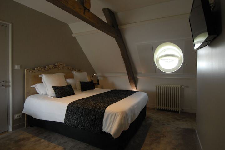 Room 30 of 75