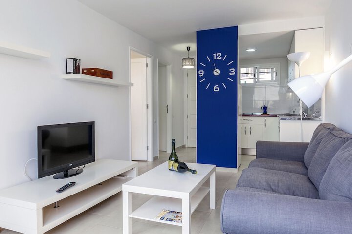 Room 17 of 40