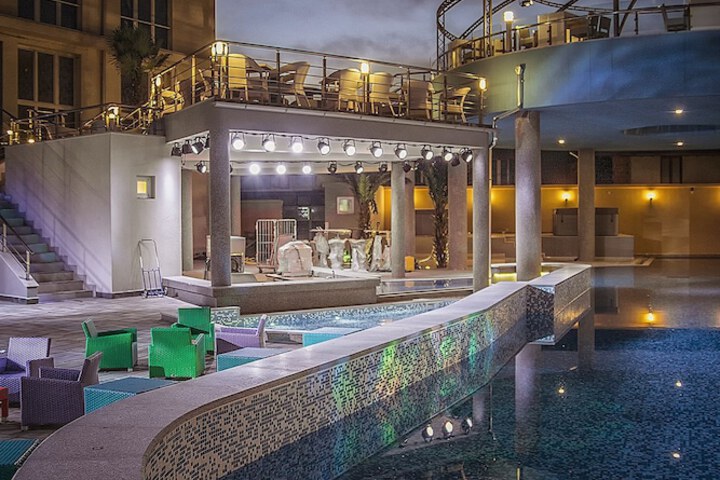 Pool 25 of 58