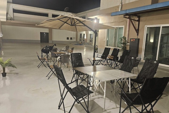 Terrace/Patio 9 of 12
