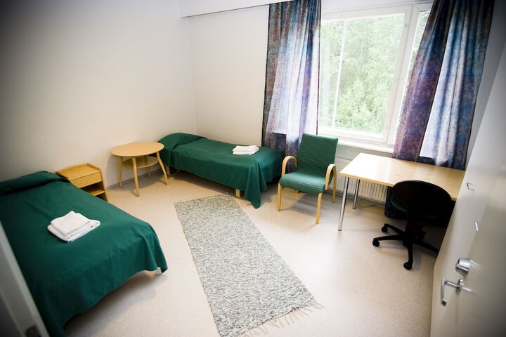 Room 7 of 27