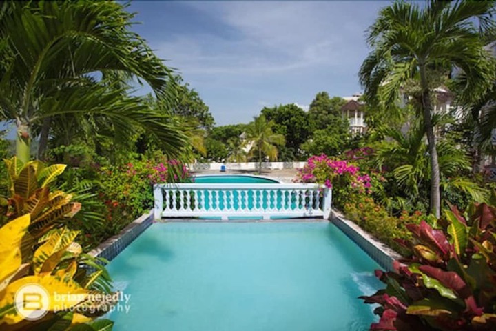 Hero Image 1 of 15