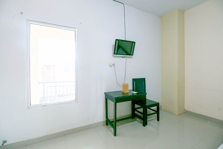 Room 20 of 34