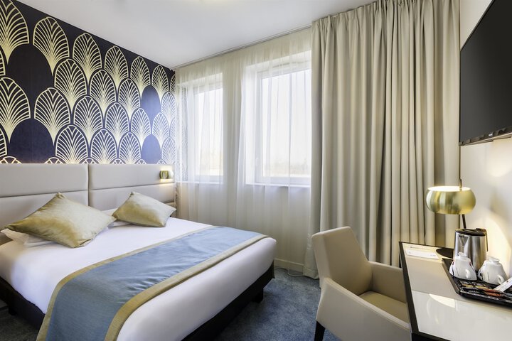 Room 21 of 63