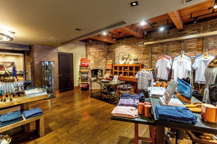 Gift shop