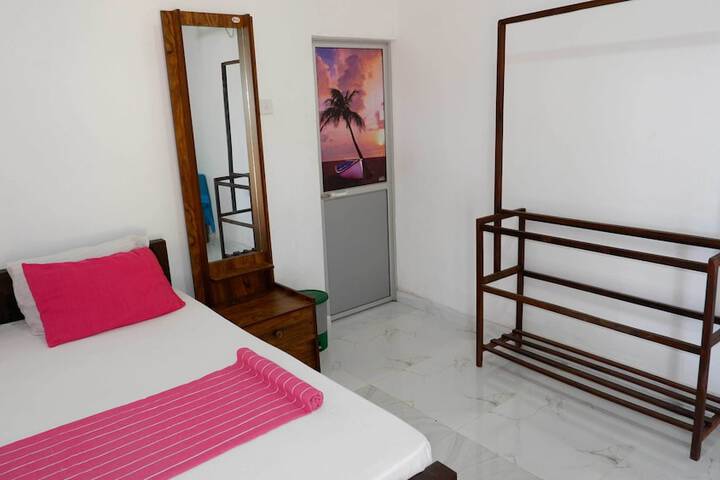 Room 3 of 26