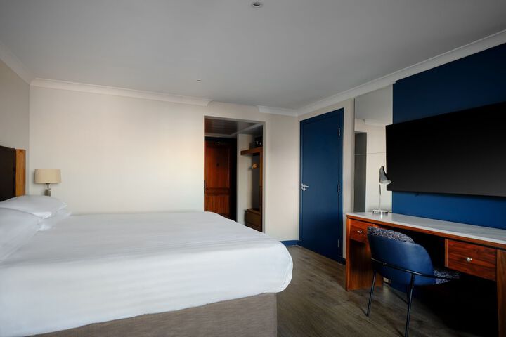 Room 26 of 101