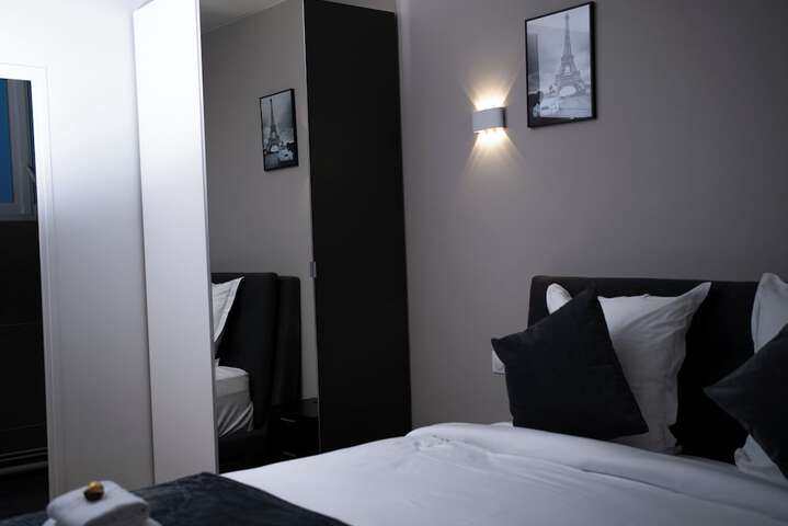 Room 57 of 75