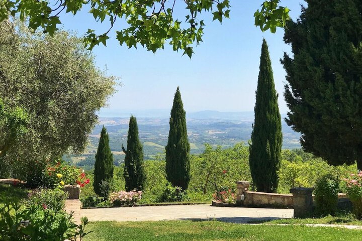 Hotel 64 of 65