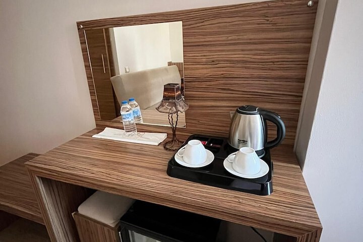 Room 17 of 49