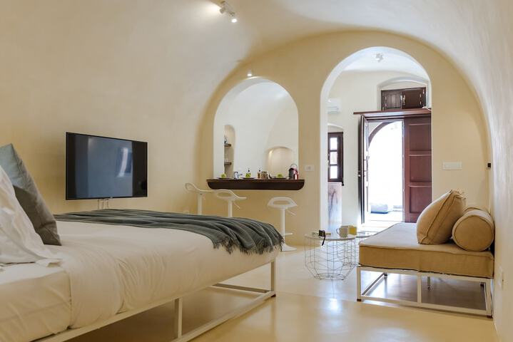 Room 13 of 49