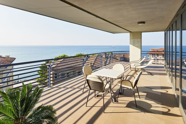 Terrace/Patio 19 of 46