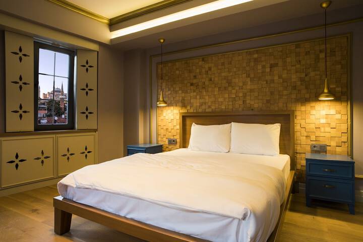 Room 19 of 36