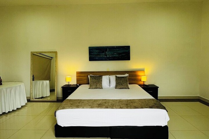 Room 45 of 94