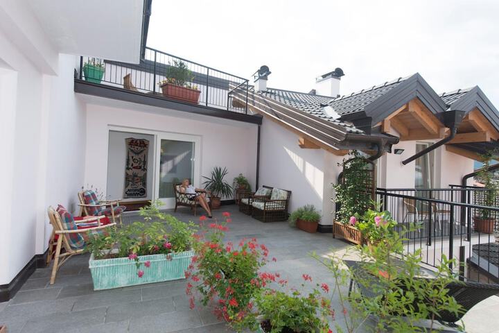 Terrace/Patio 19 of 45