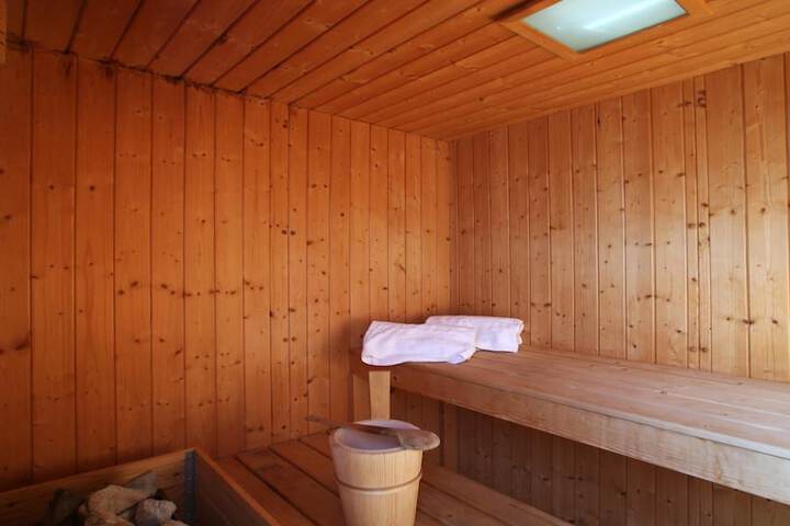 Spa 41 of 53