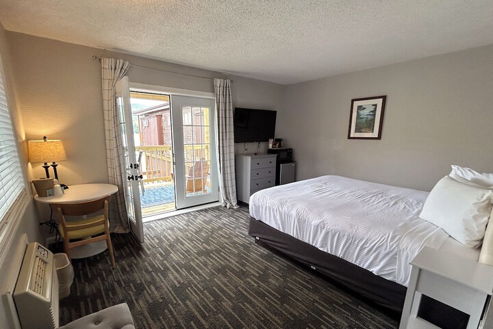 Room 19 of 61