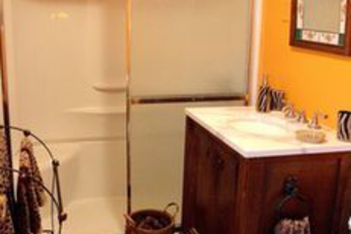 Room 2 of 31