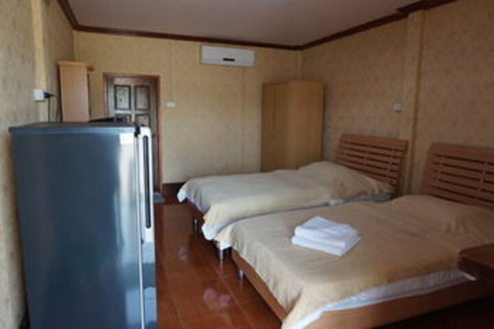 Room 18 of 37