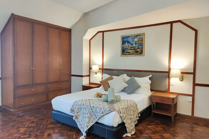 Room 10 of 131