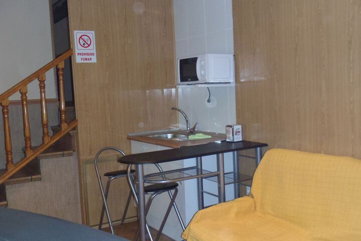 Room 16 of 26