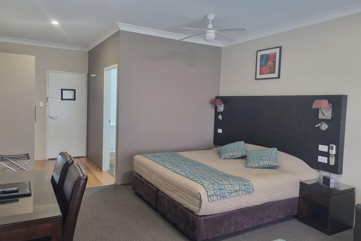 Room 15 of 55
