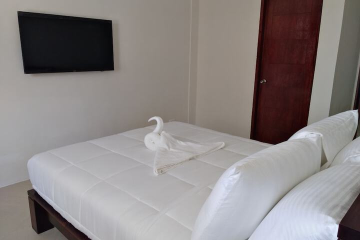 Room 3 of 29