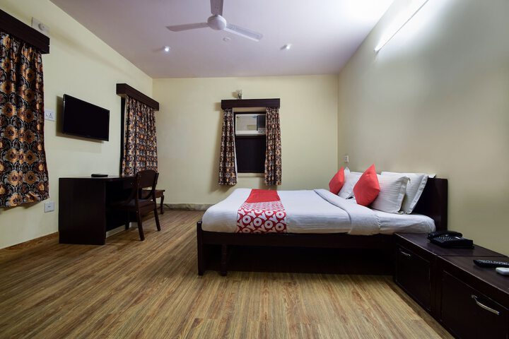 Room 9 of 21