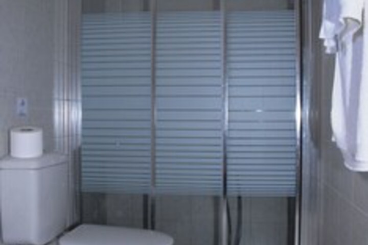 Room 8 of 49